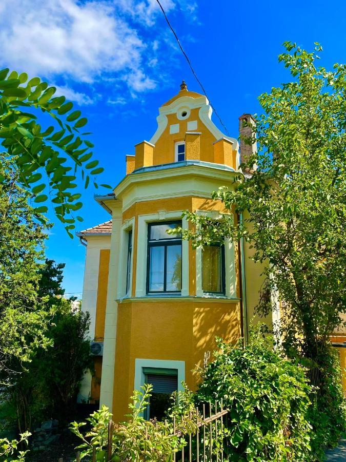 Villa Luca Мошонмадьяровар Экстерьер фото